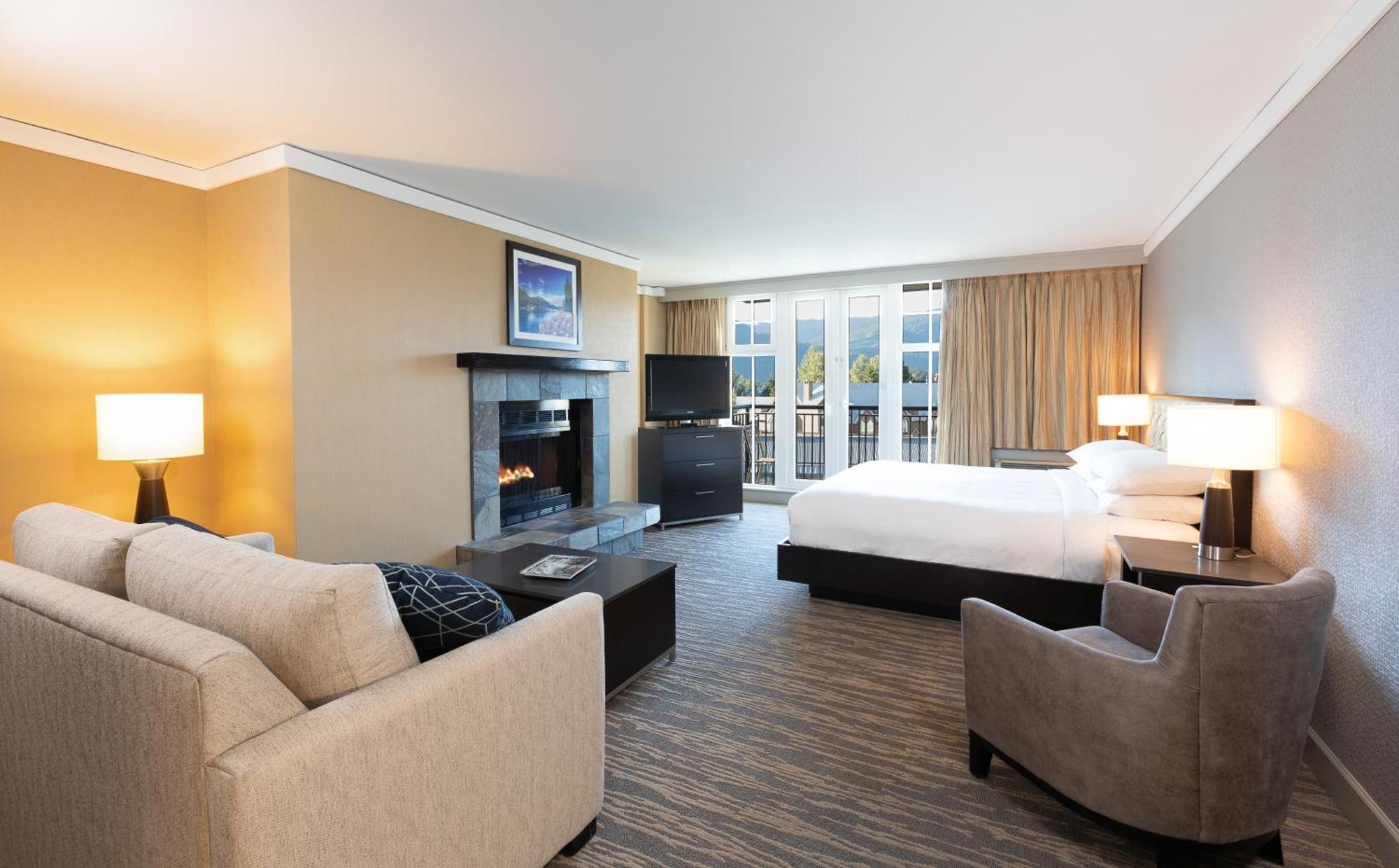 Premier Studio with King Bed,1668055552:JPEG